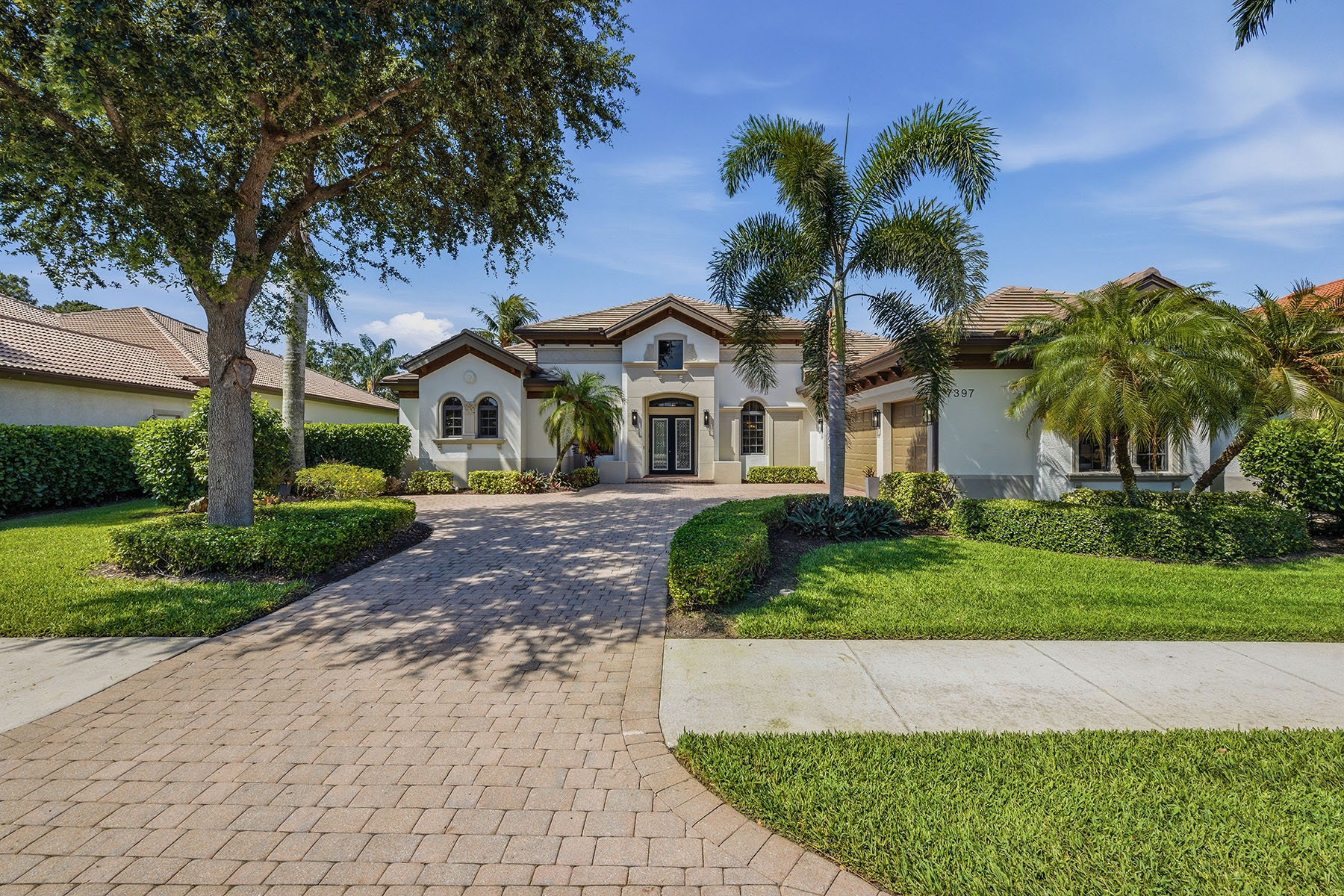 7397 Byrons Way