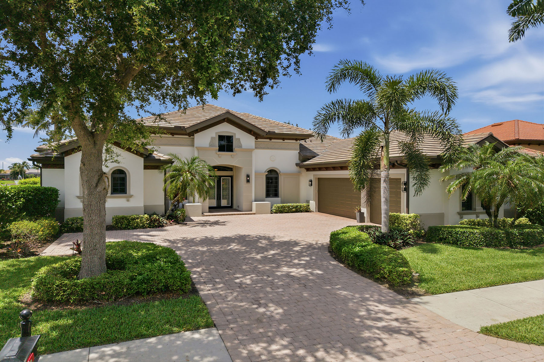7397 Byrons Way