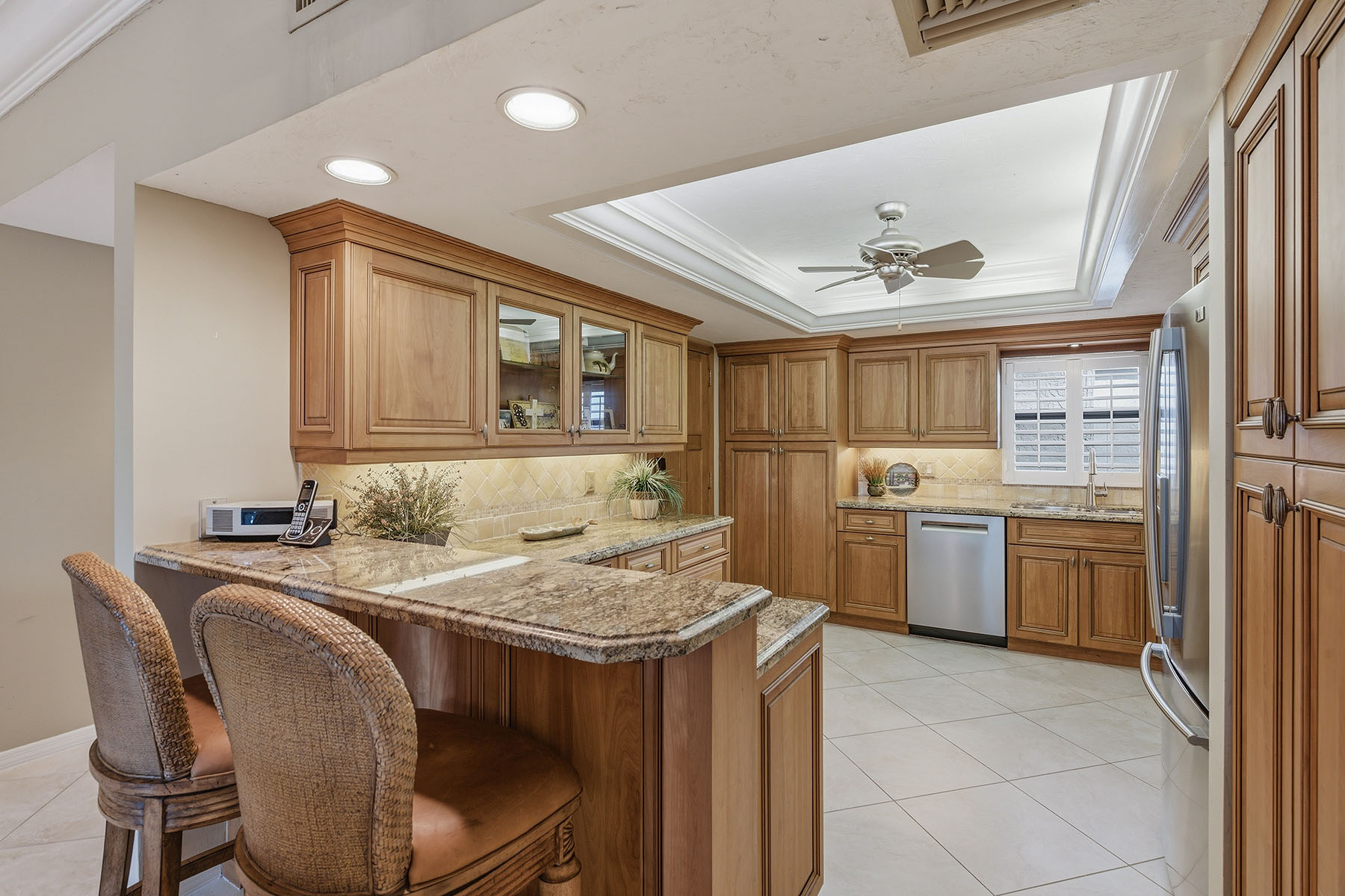 174 S Collier Boulevard , PH-D