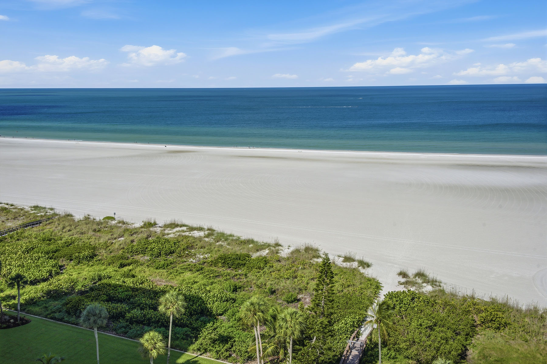174 S Collier Boulevard , PH-D