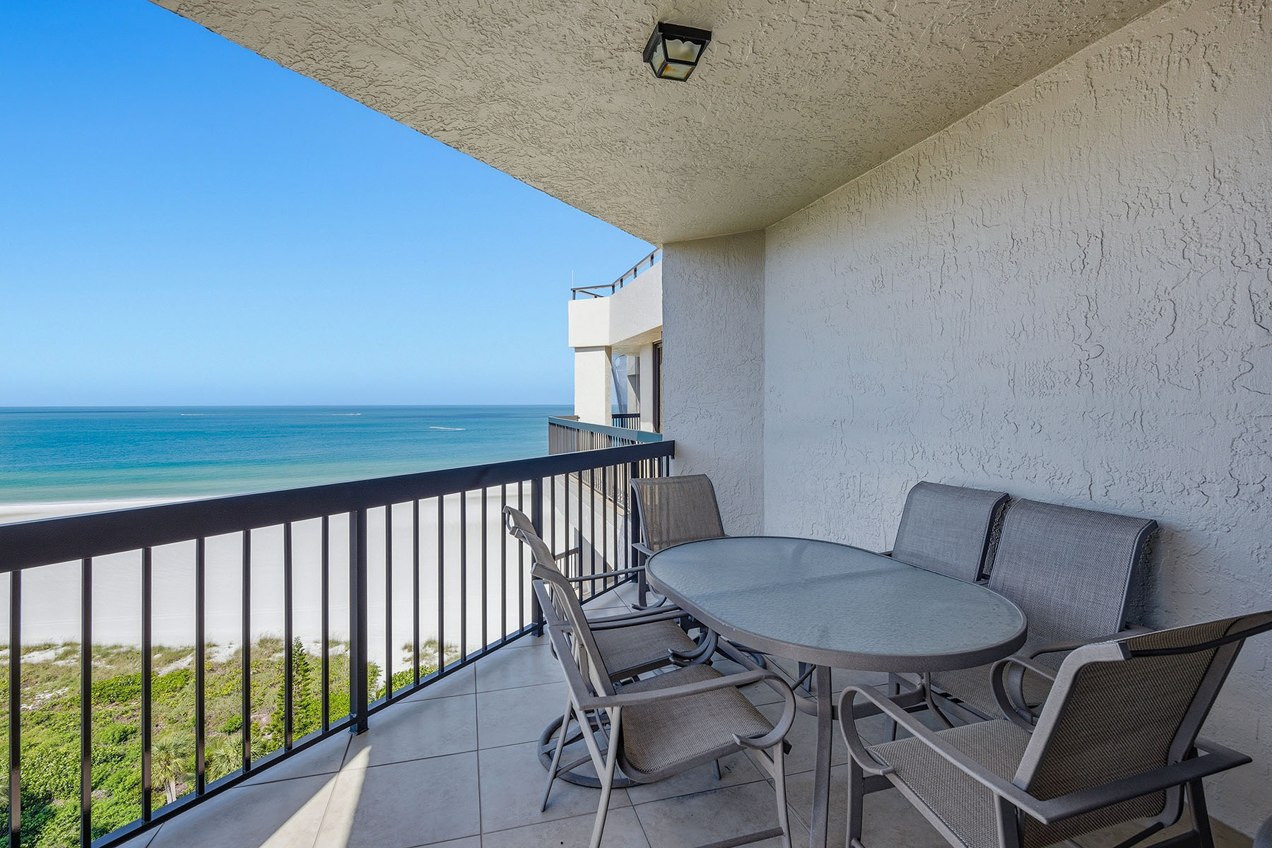 174 S Collier Boulevard , PH-D