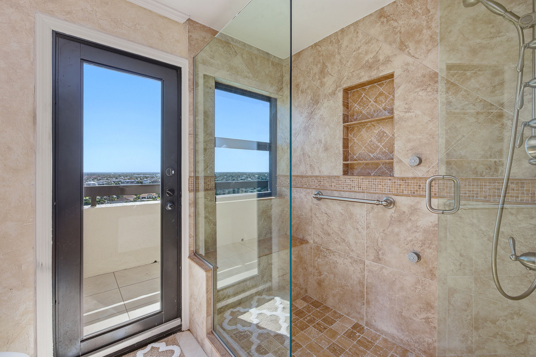 174 S Collier Boulevard , PH-D