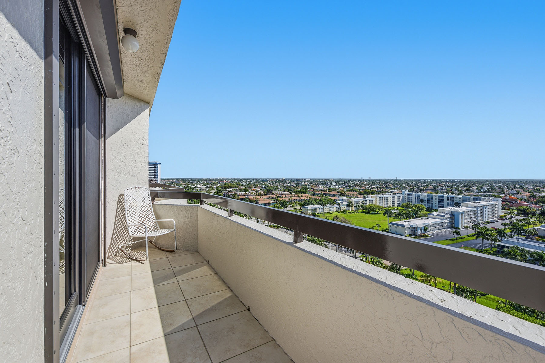 174 S Collier Boulevard , PH-D