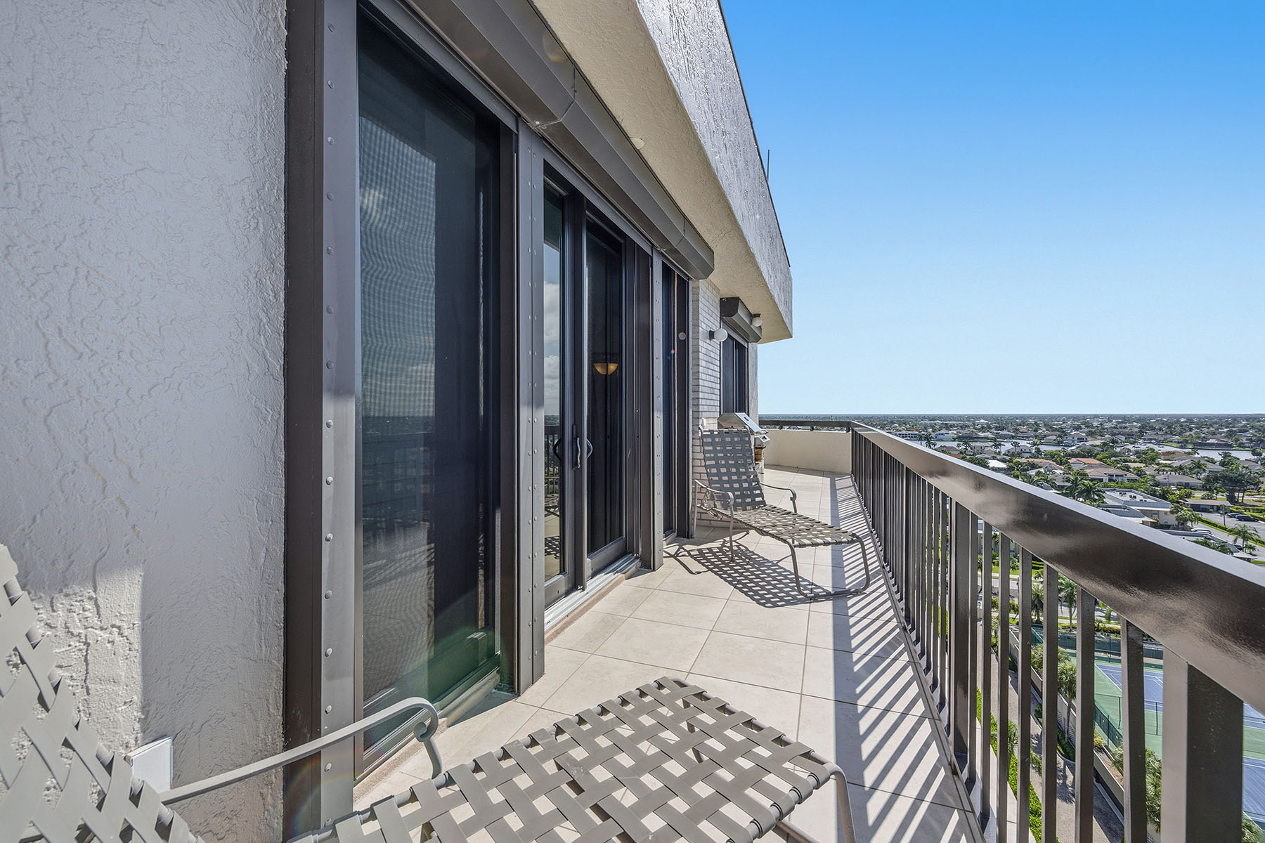 174 S Collier Boulevard , PH-D