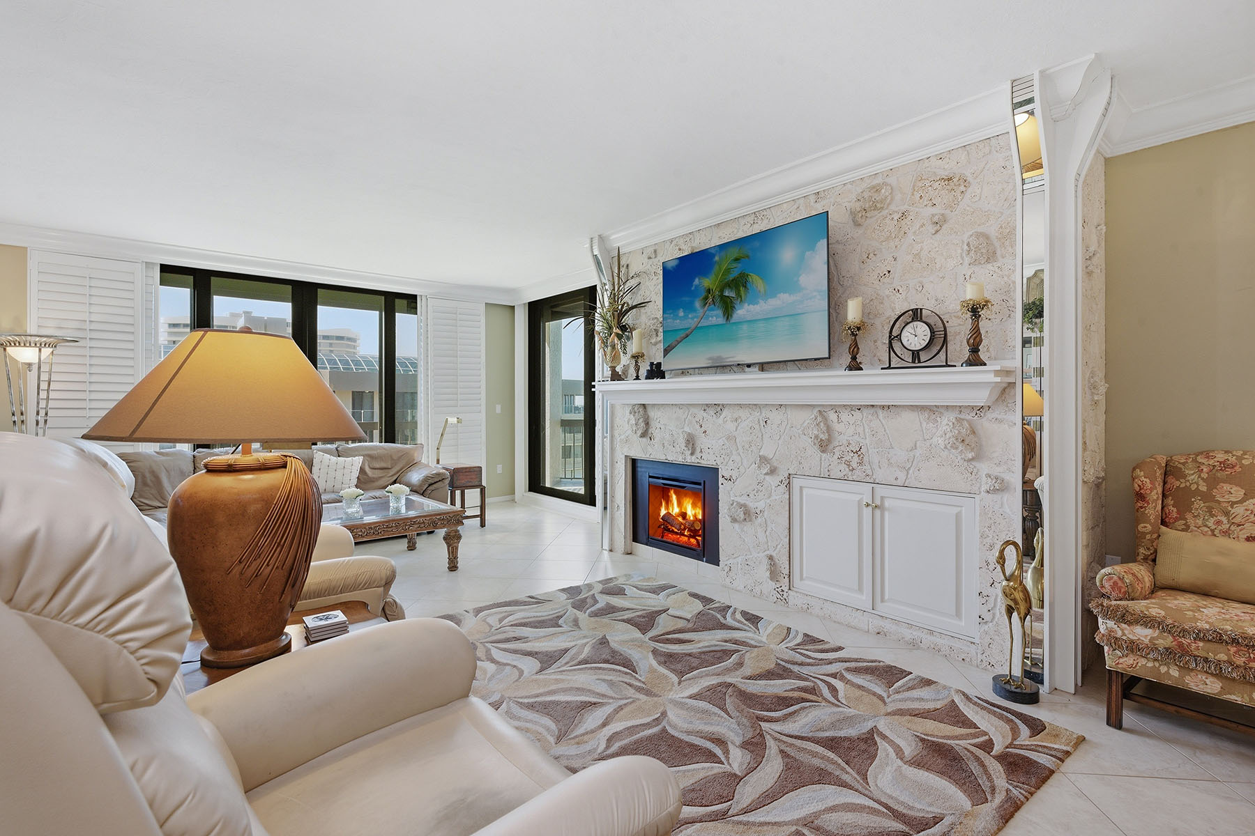 174 S Collier Boulevard , PH-D