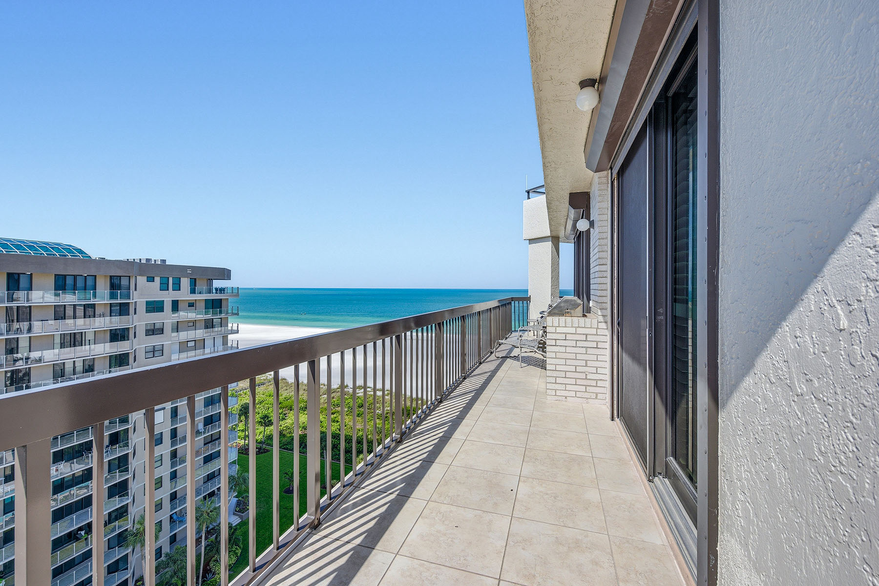 174 S Collier Boulevard , PH-D