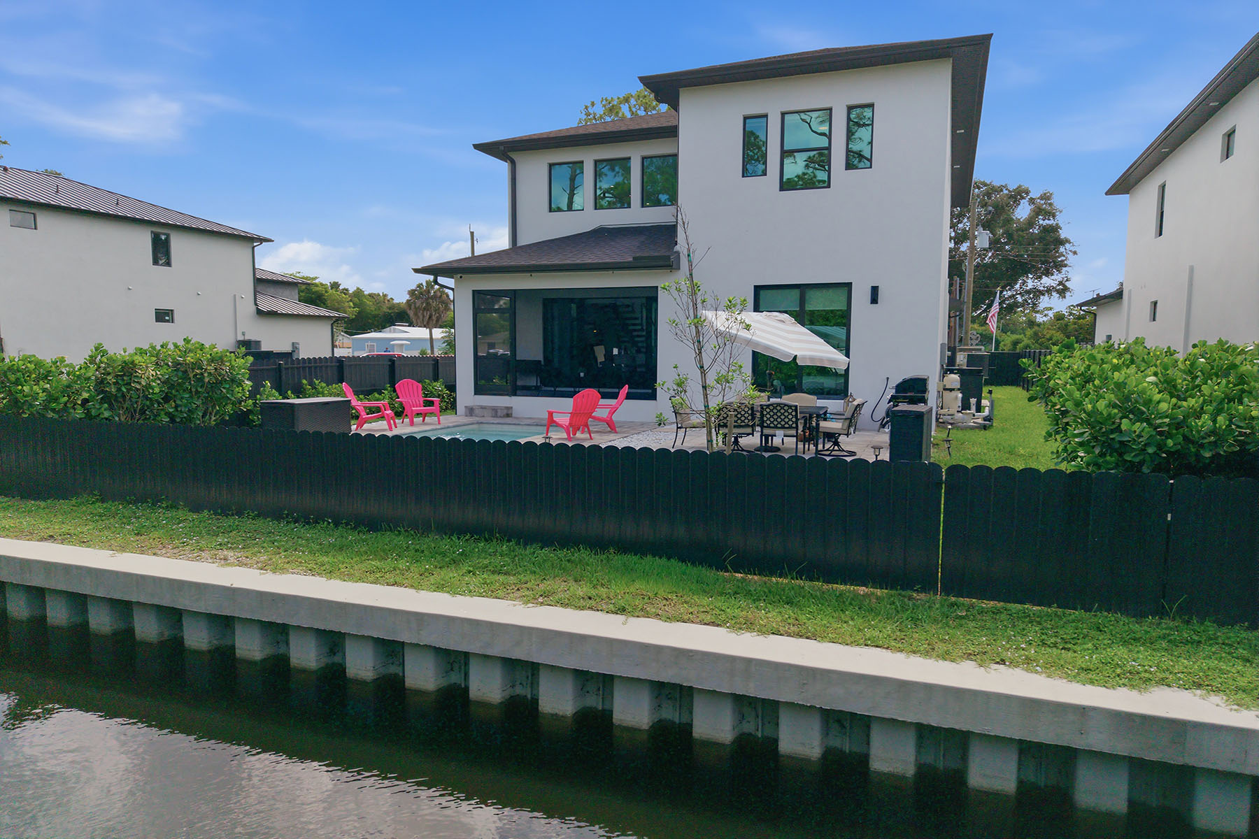 3384 Canal Street