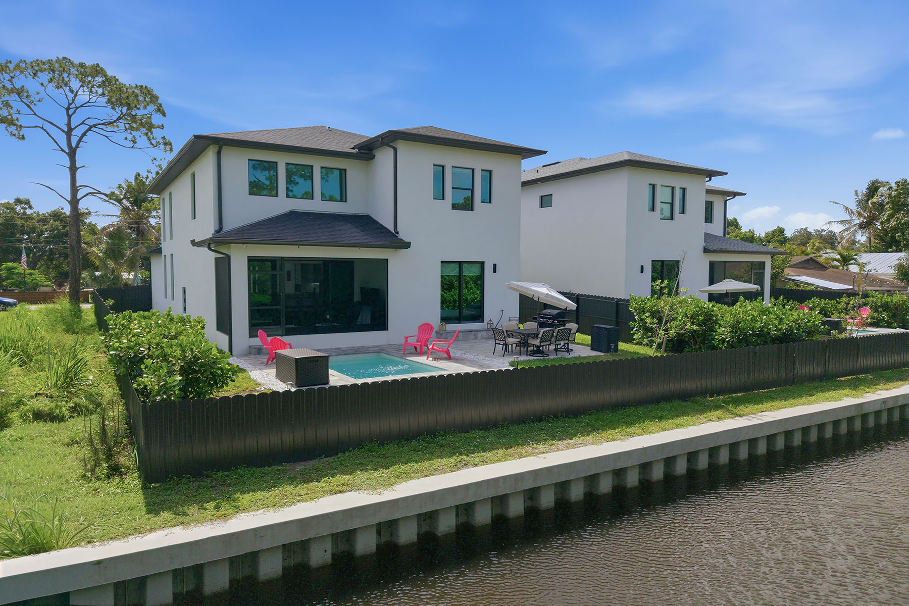3384 Canal Street