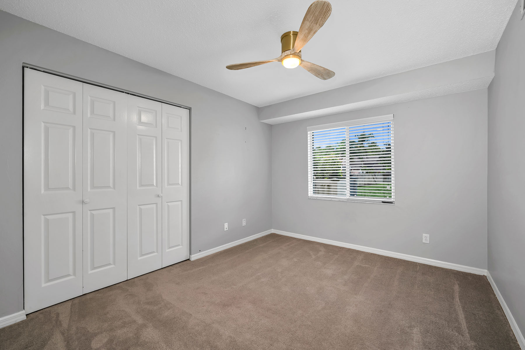 208 Furse Lakes Circle , D6