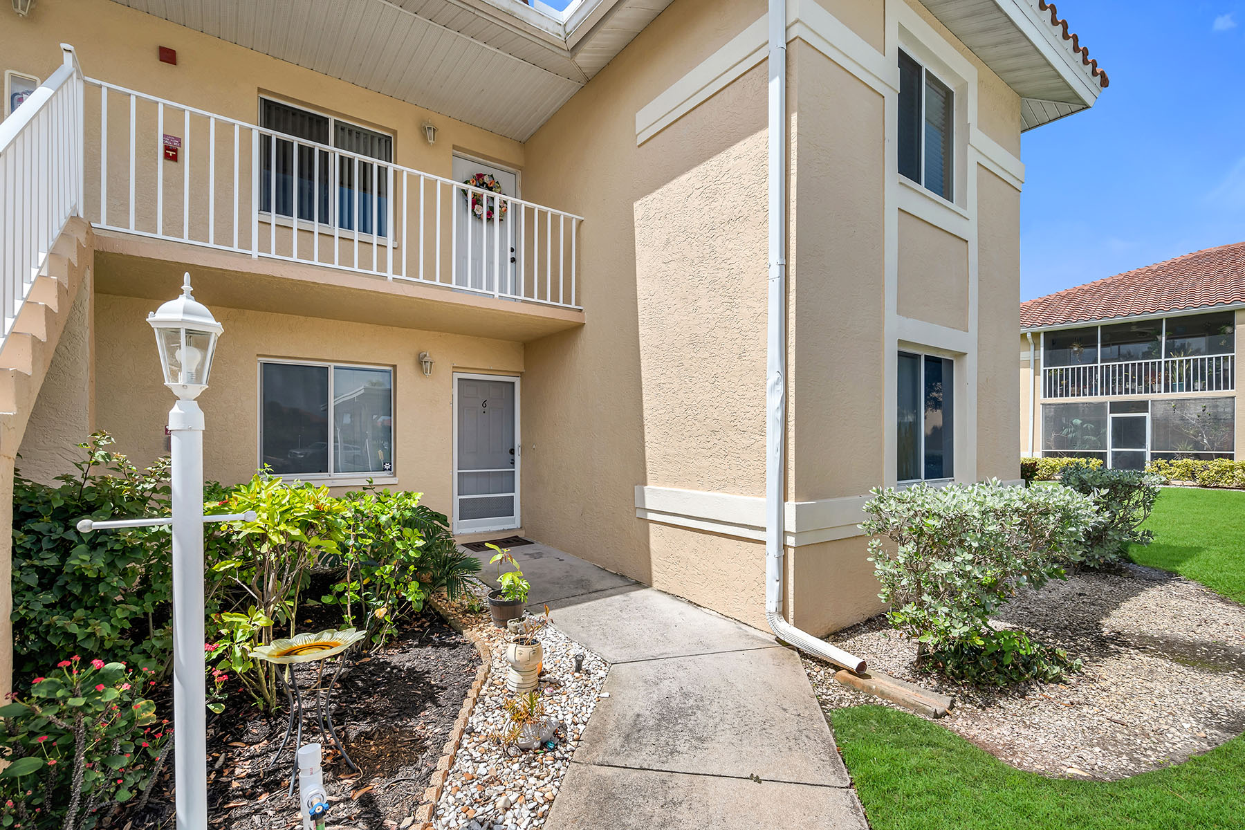 208 Furse Lakes Circle , D6