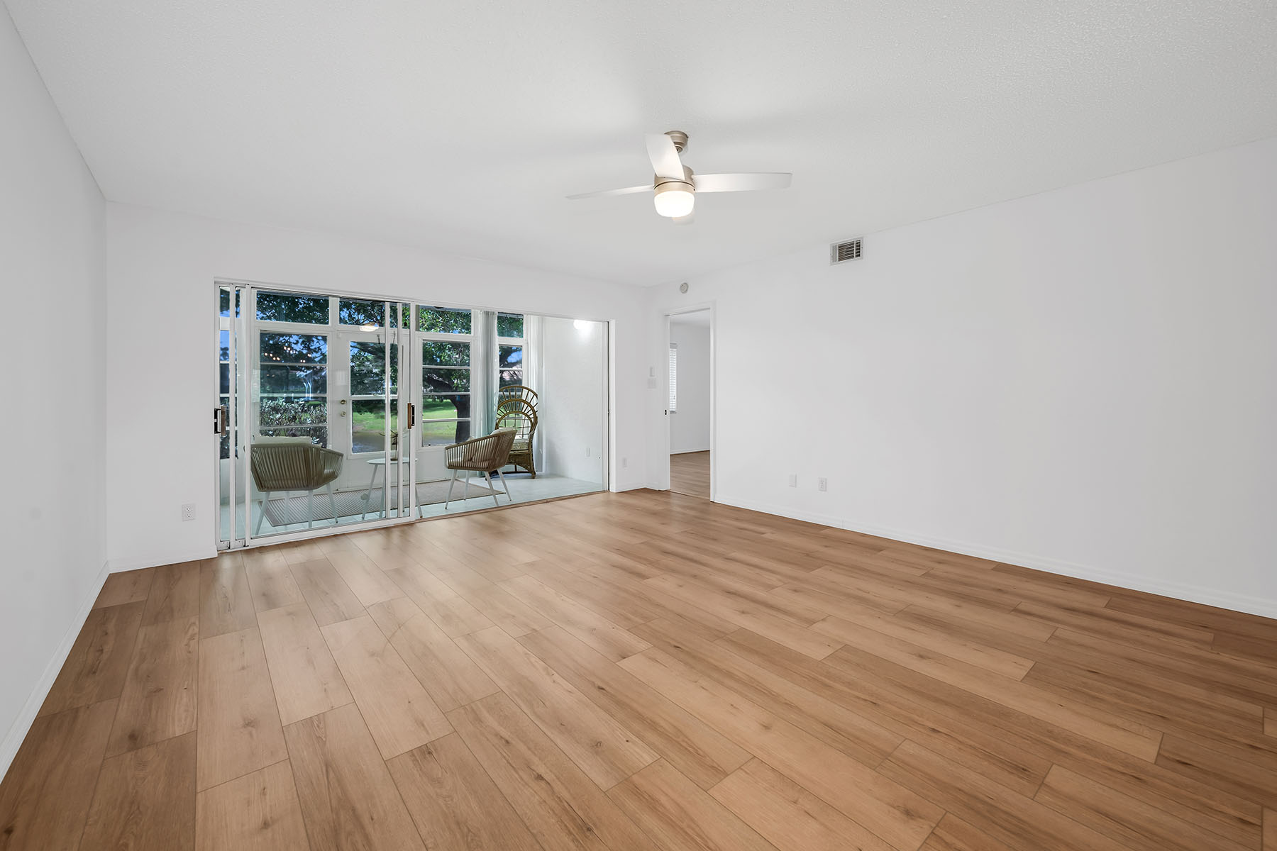 208 Furse Lakes Circle , D6