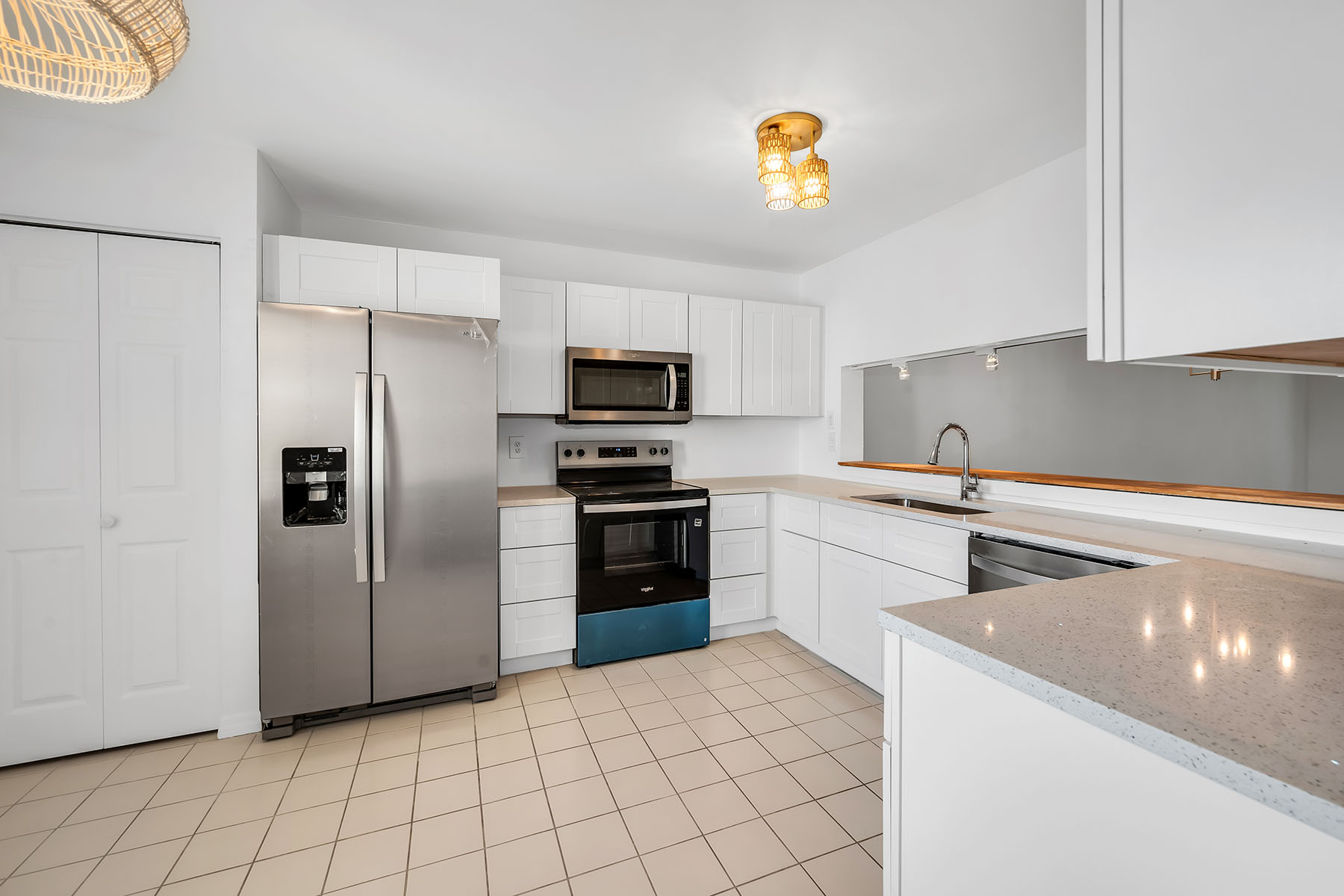 208 Furse Lakes Circle , D6