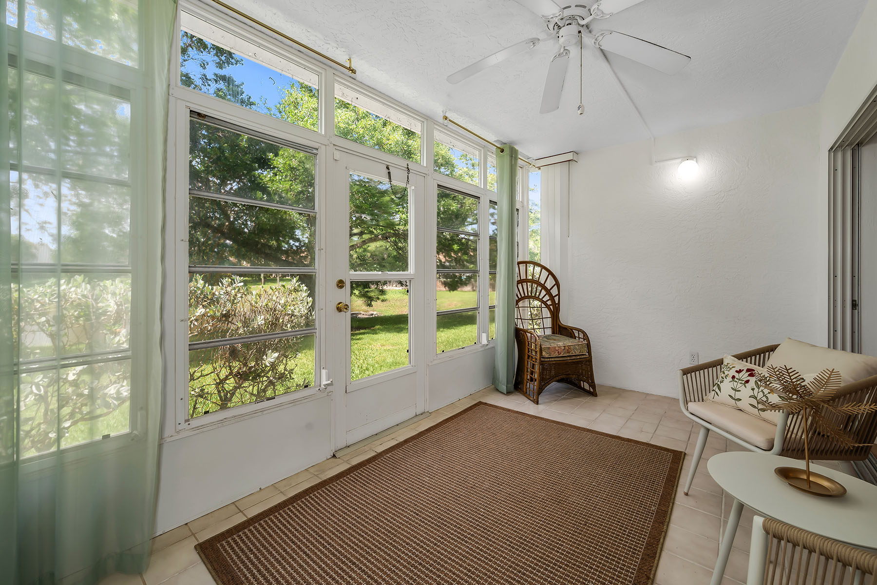 208 Furse Lakes Circle , D6