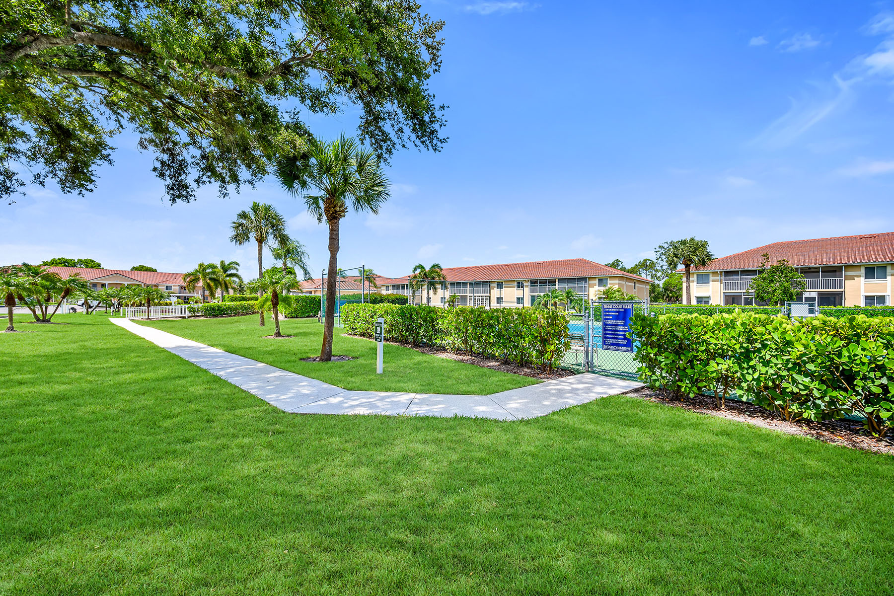 208 Furse Lakes Circle , D6