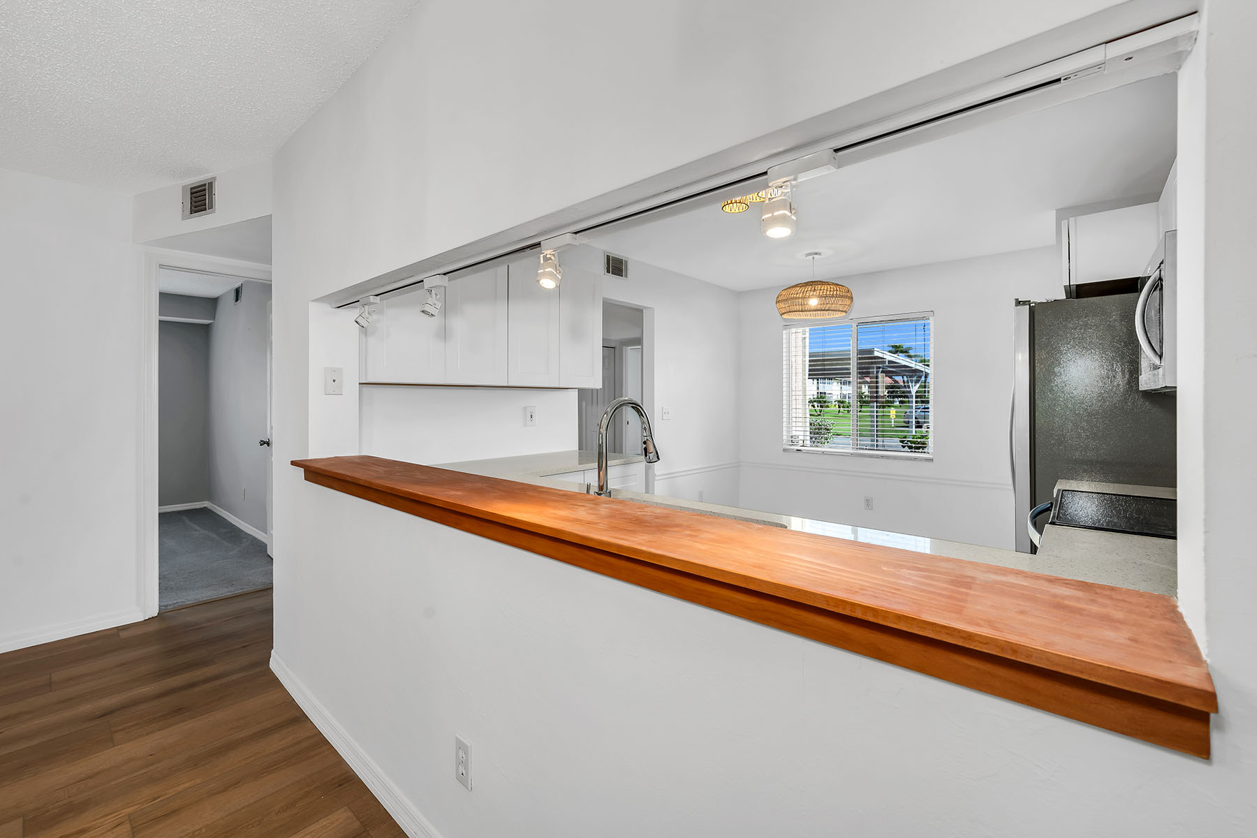208 Furse Lakes Circle , D6