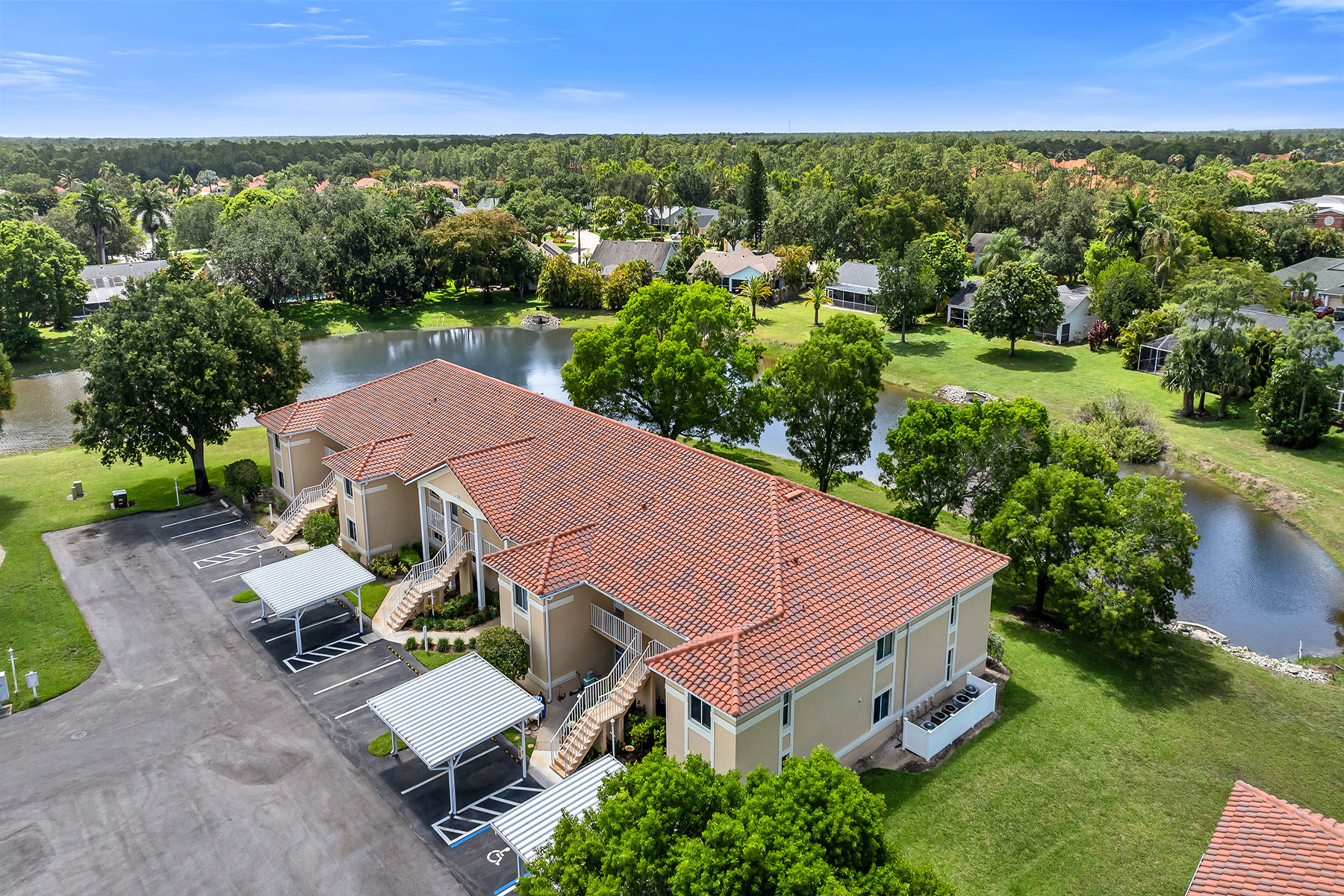 208 Furse Lakes Circle , D6