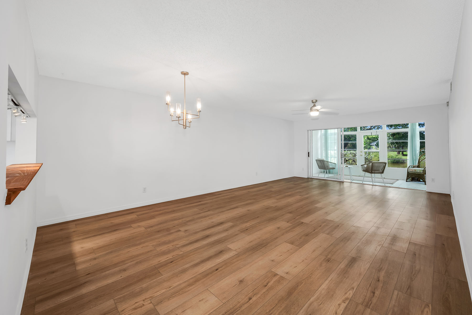208 Furse Lakes Circle , D6