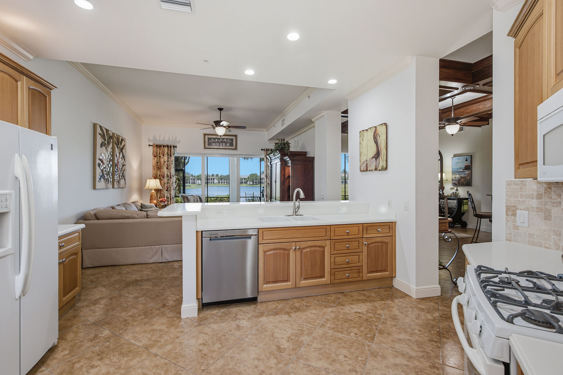 9243 Tesoro Lane , 103