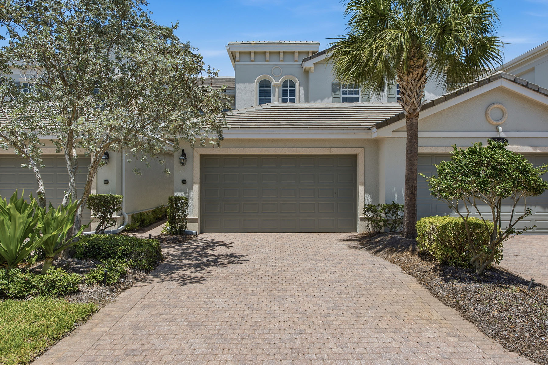9243 Tesoro Lane , 103