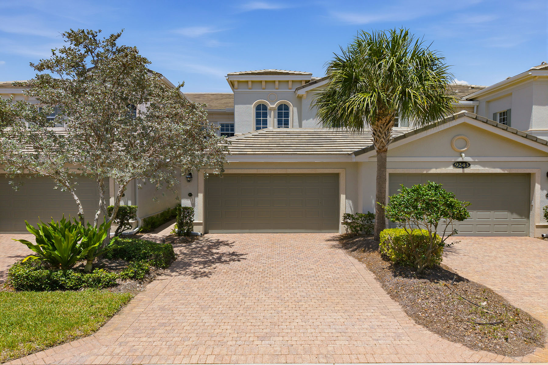 9243 Tesoro Lane , 103