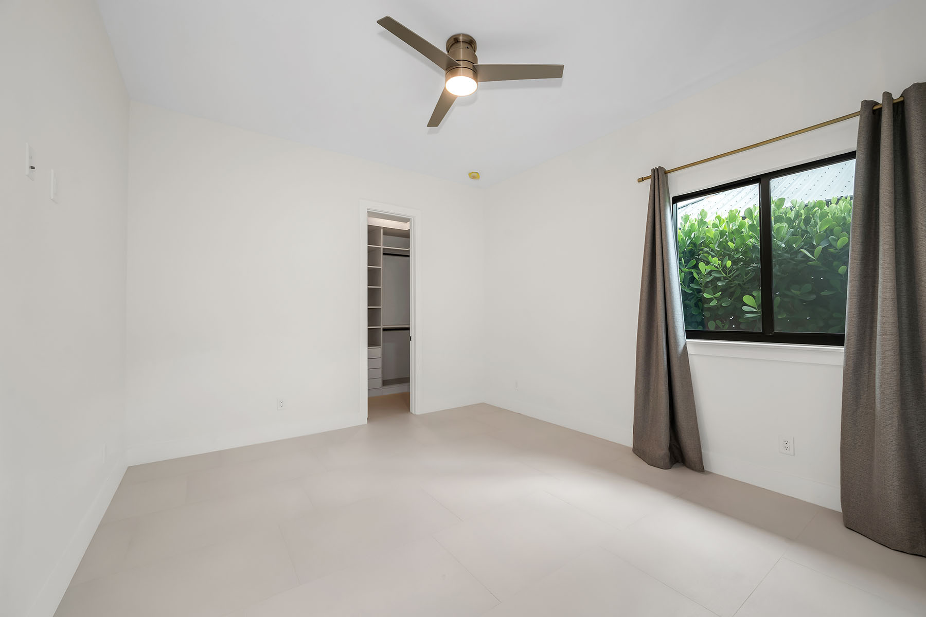 1905 SW 29th Terrace