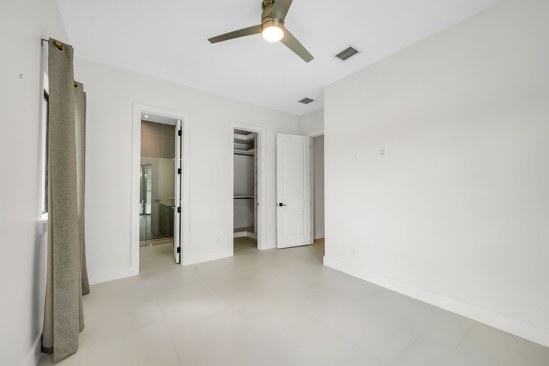 1905 SW 29th Terrace