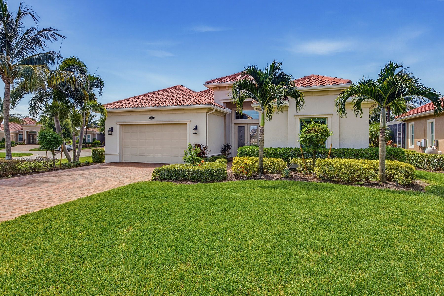 9454 Lagomar Court