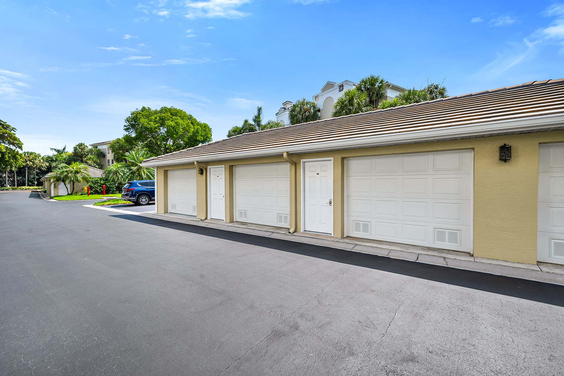7671 Pebble Creek Circle , 105