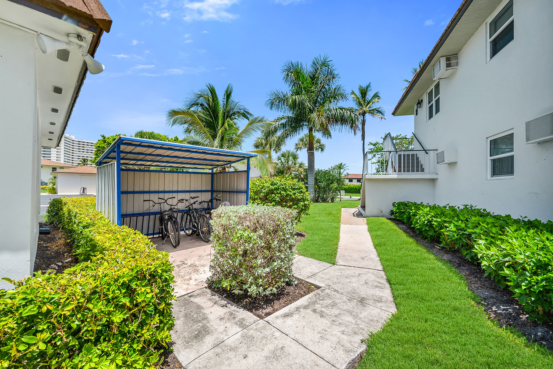 240 N Collier Boulevard , H8