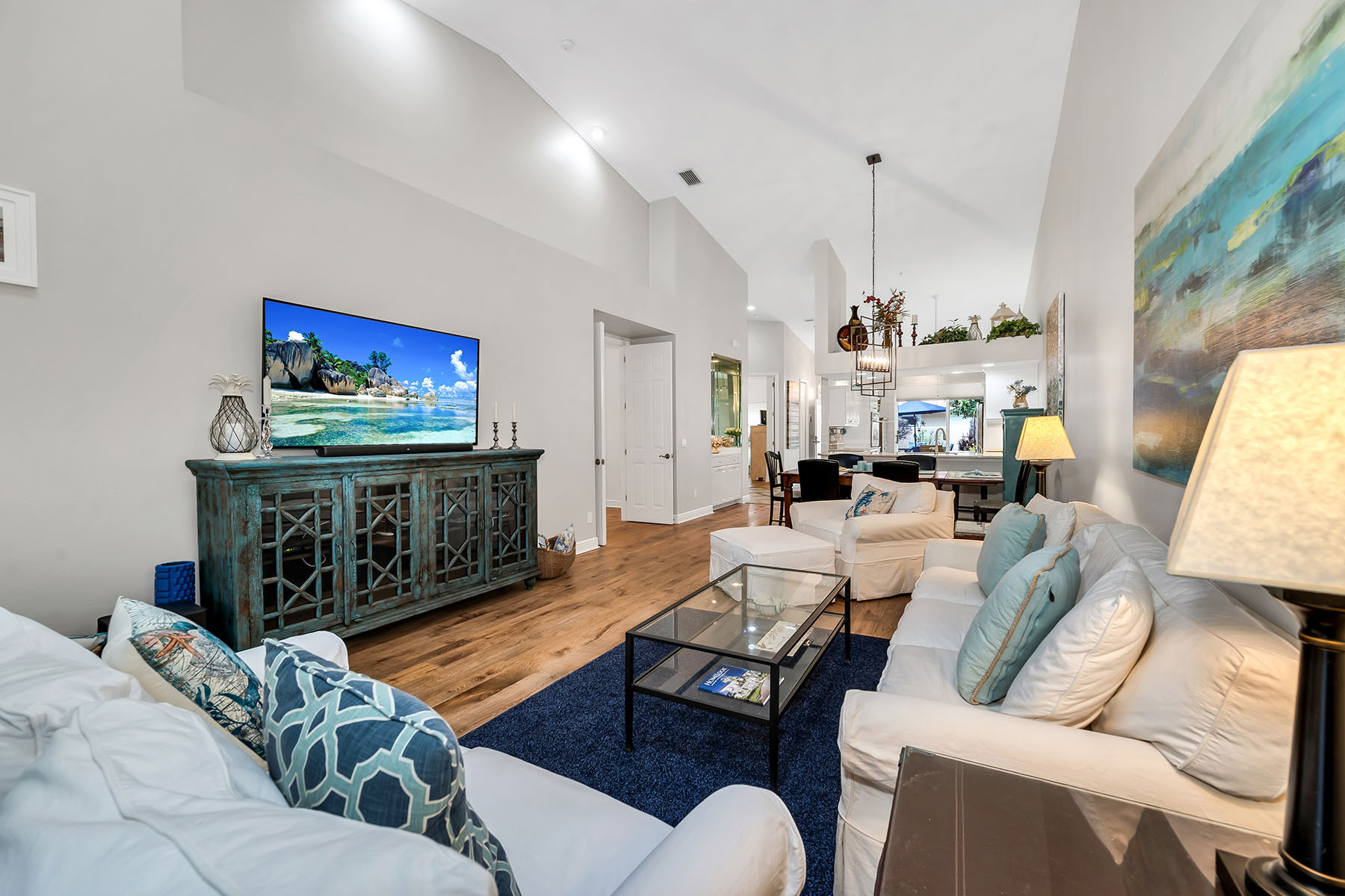 2326 Magnolia Lane , 6104