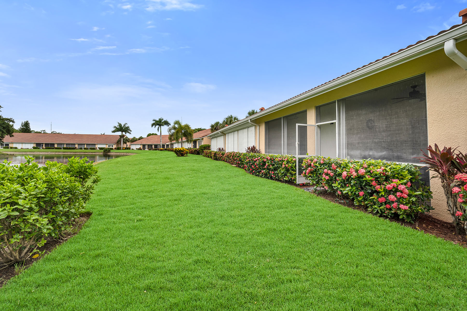 2326 Magnolia Lane , 6104