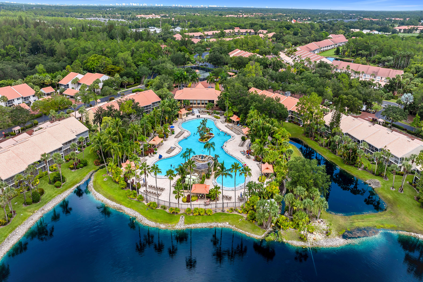 2326 Magnolia Lane , 6104