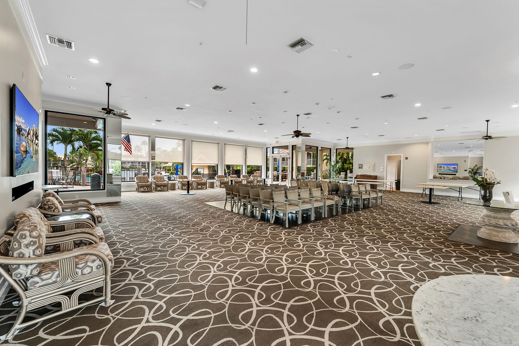 2326 Magnolia Lane , 6104