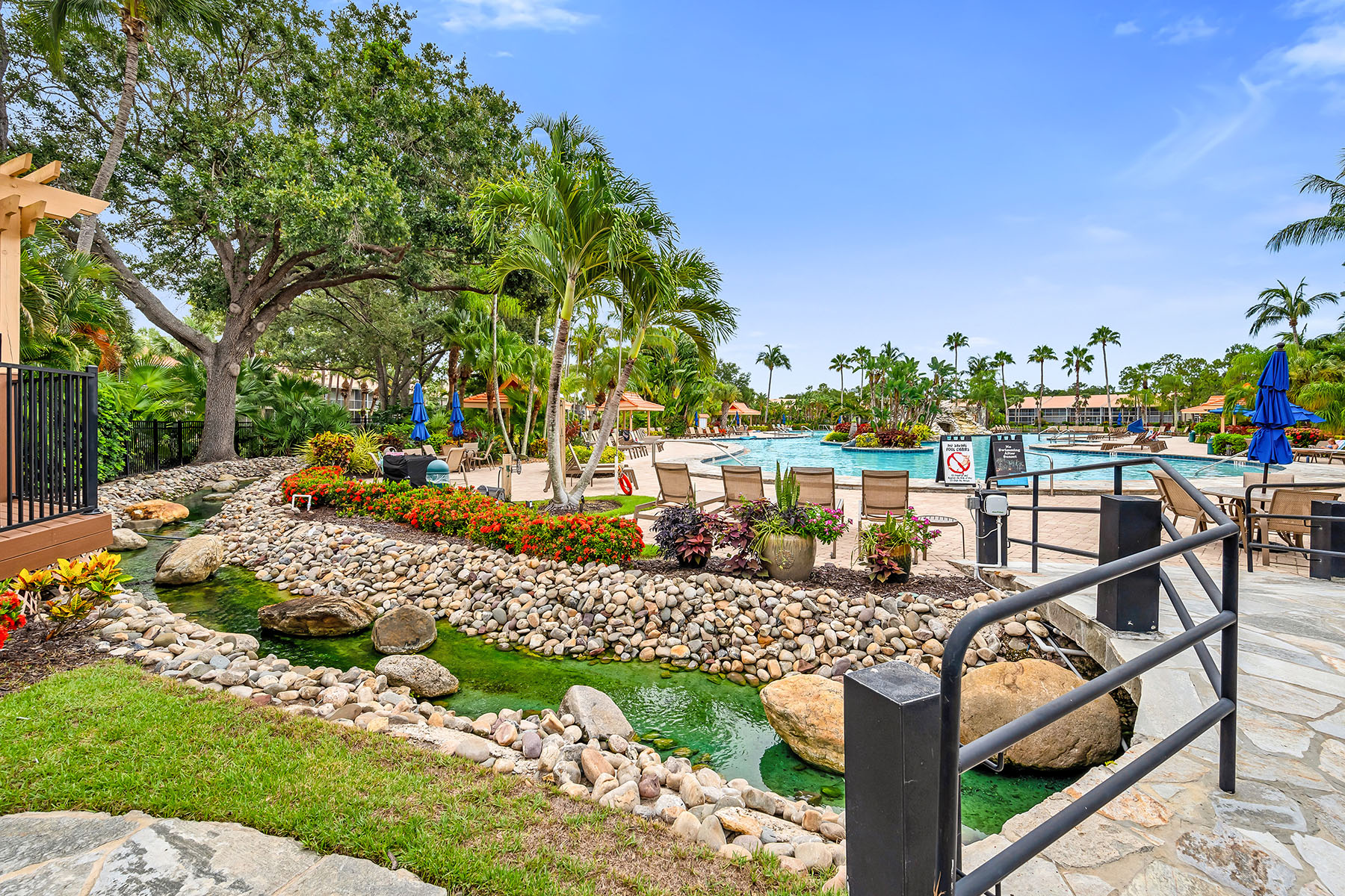2326 Magnolia Lane , 6104