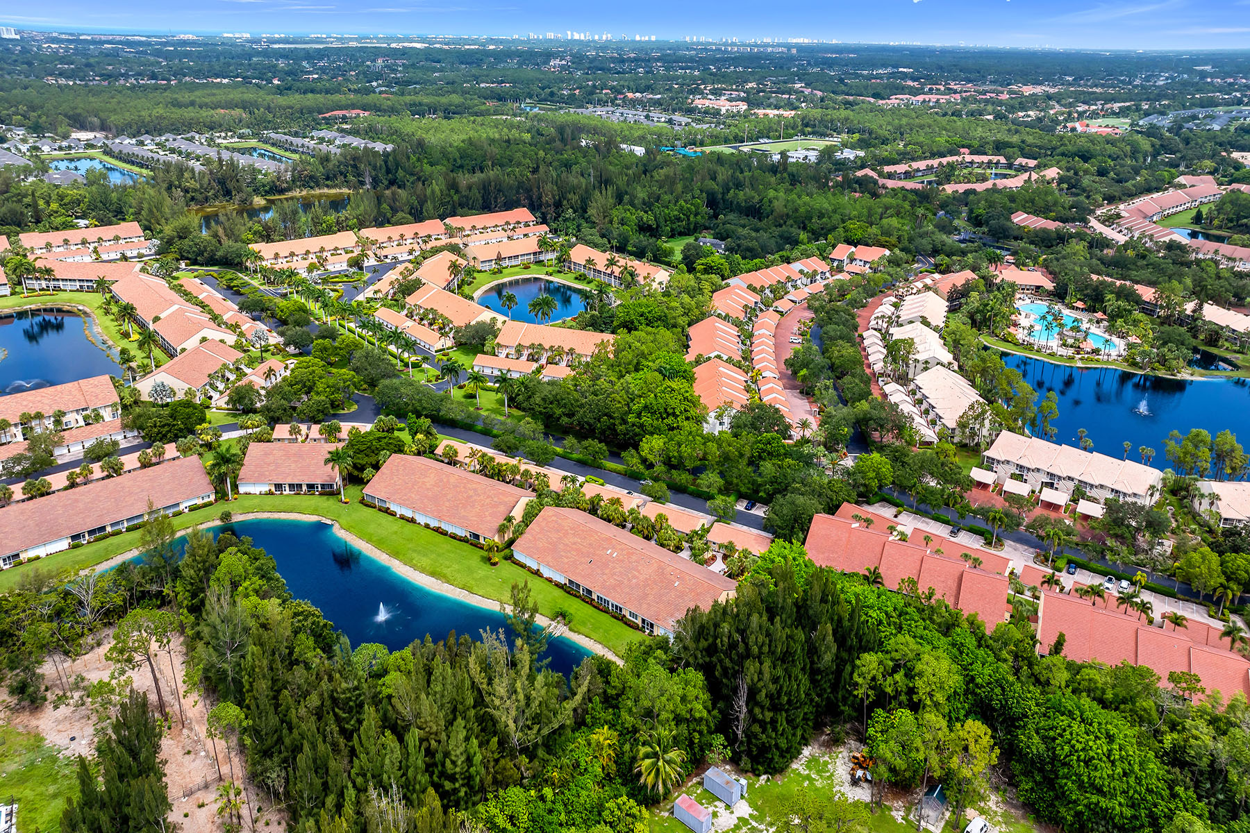 2326 Magnolia Lane , 6104