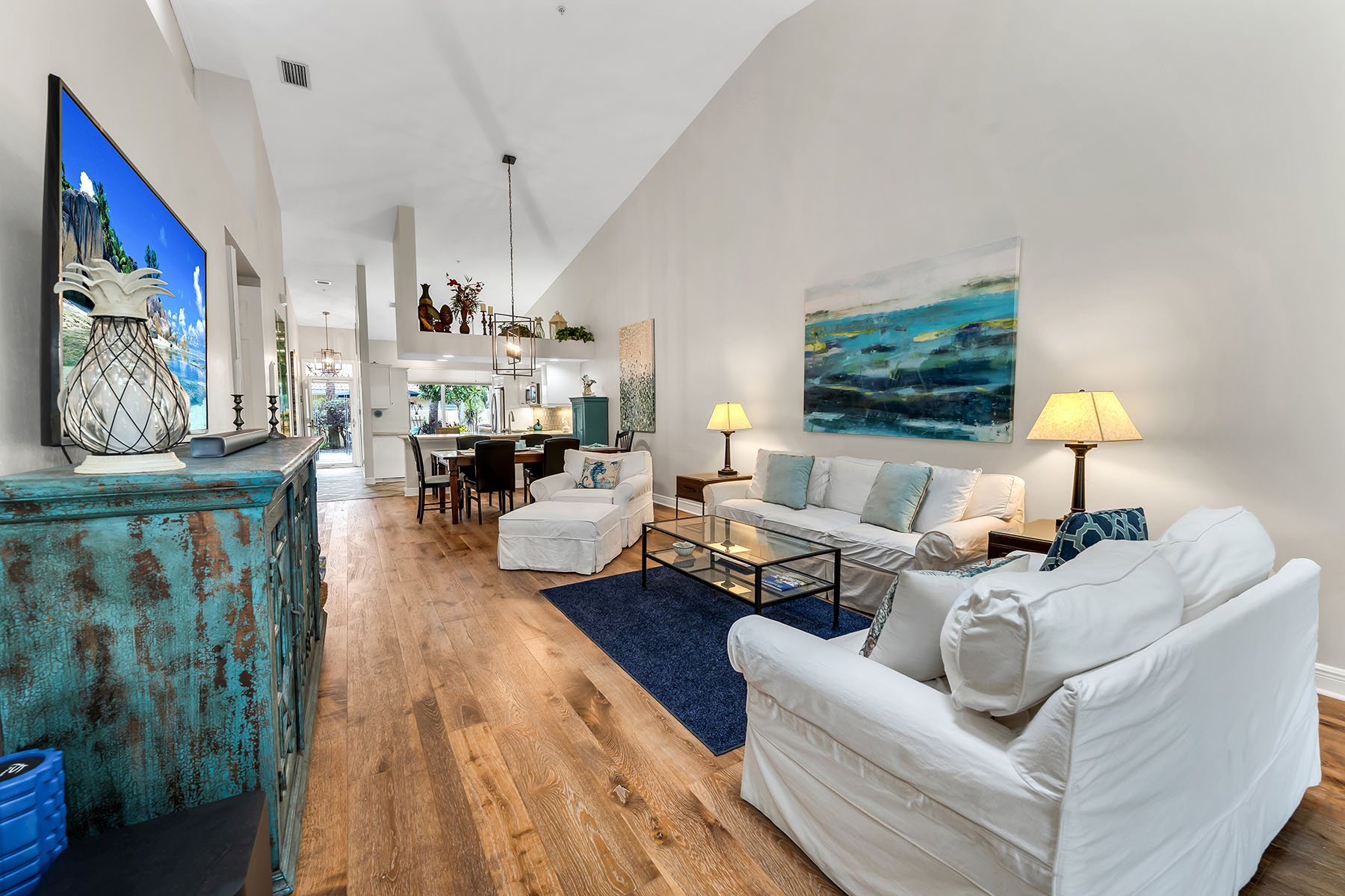 2326 Magnolia Lane , 6104