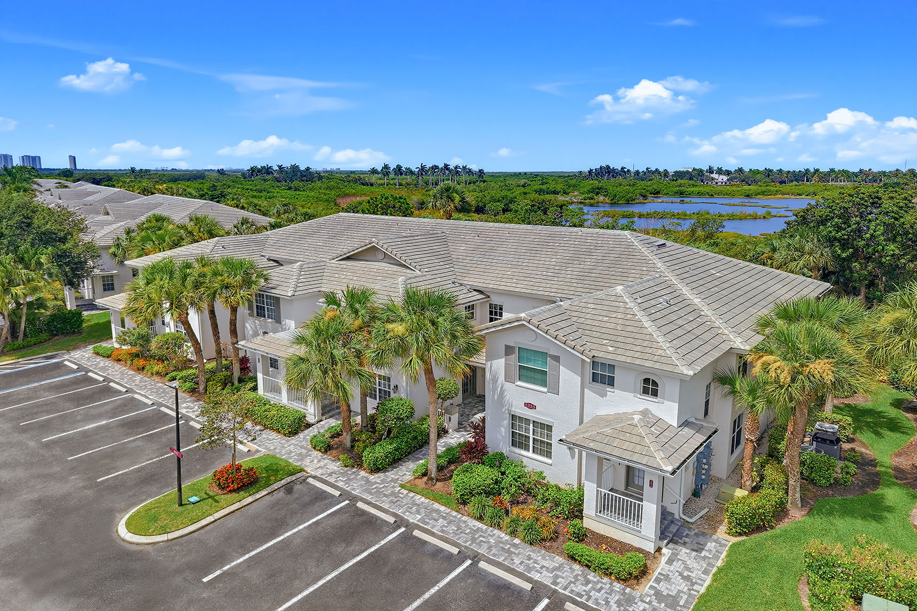 8355 Whisper Trace Way , 202