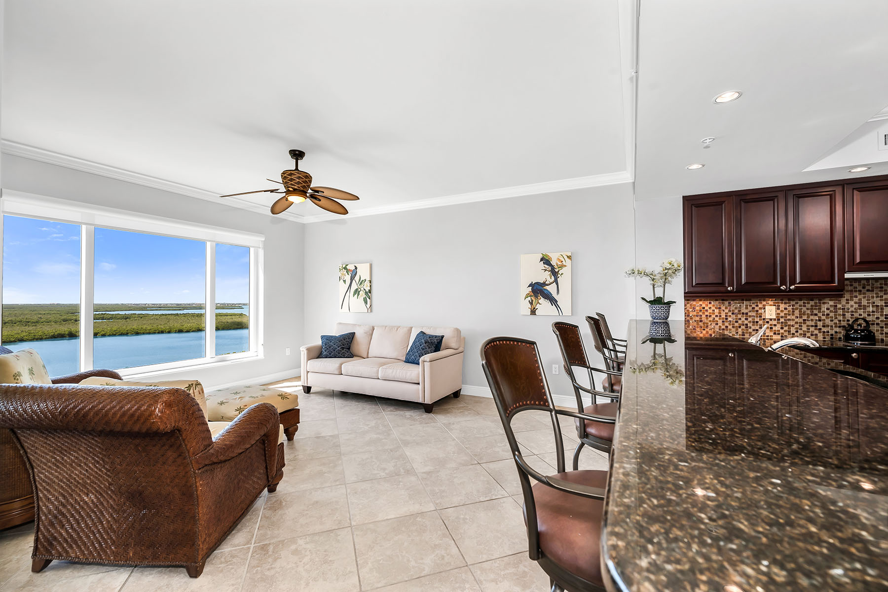 1050 Borghese Lane , 1405