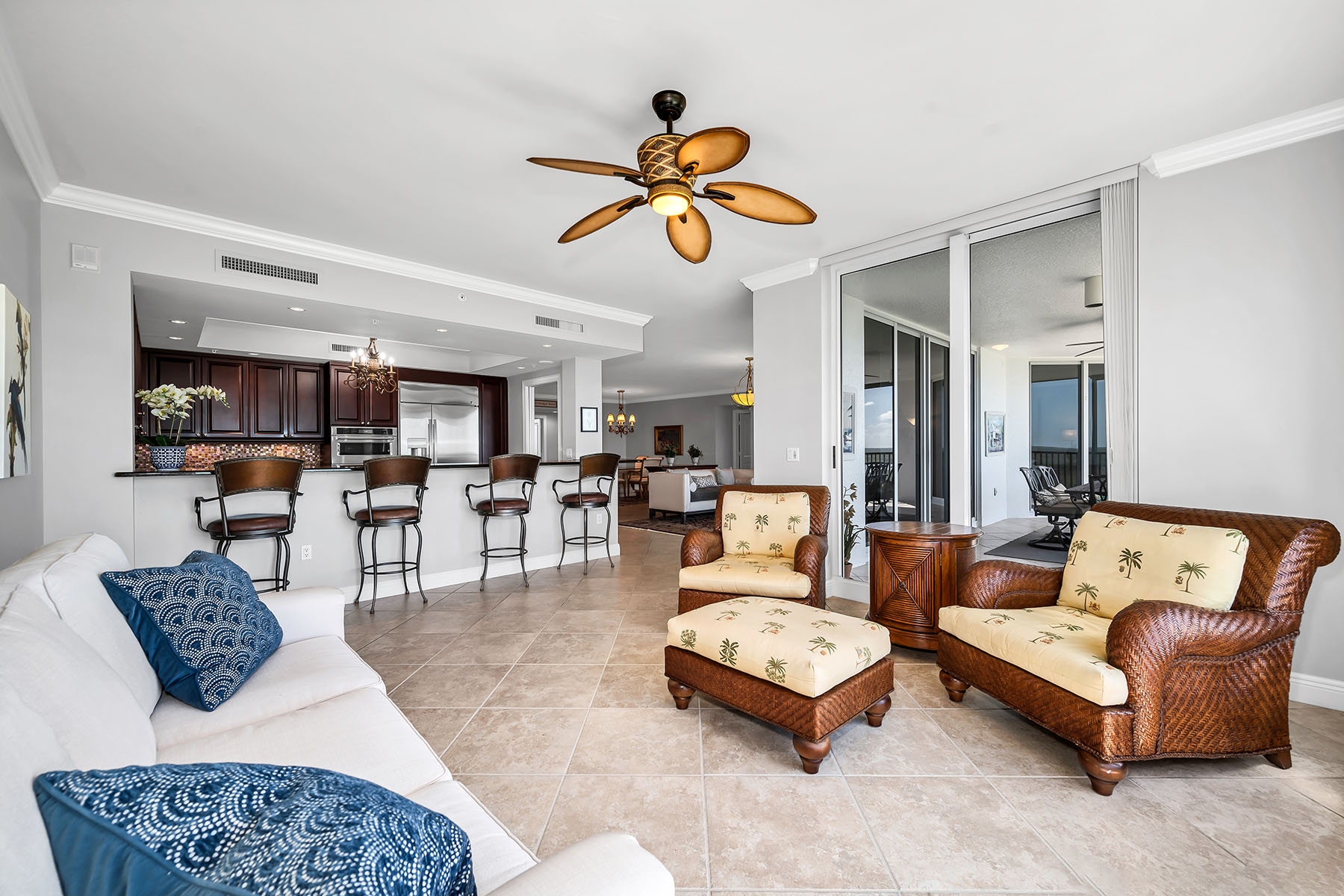1050 Borghese Lane , 1405