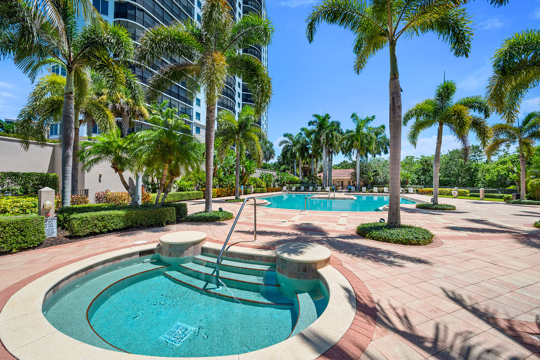 1050 Borghese Lane , 1405