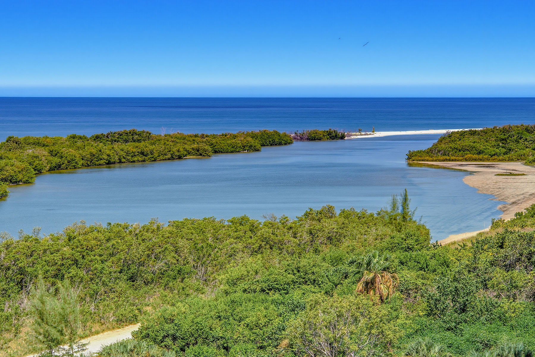380 Seaview Court , 908