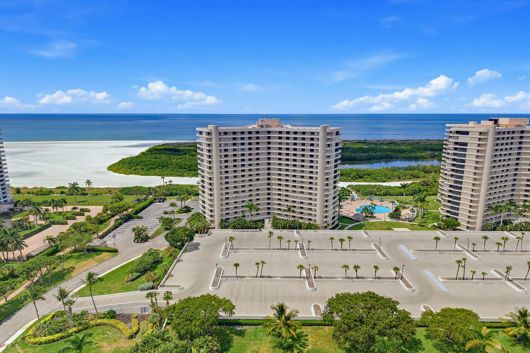 380 Seaview Court , 908