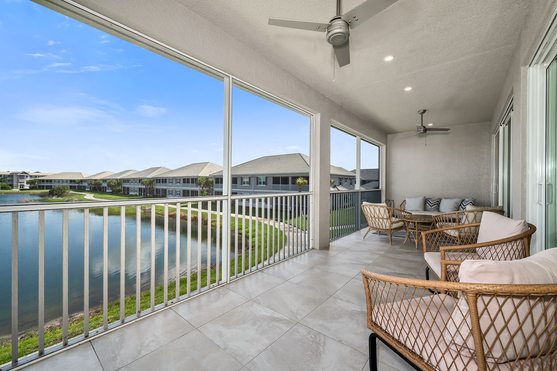 233 Indies Drive E , 201