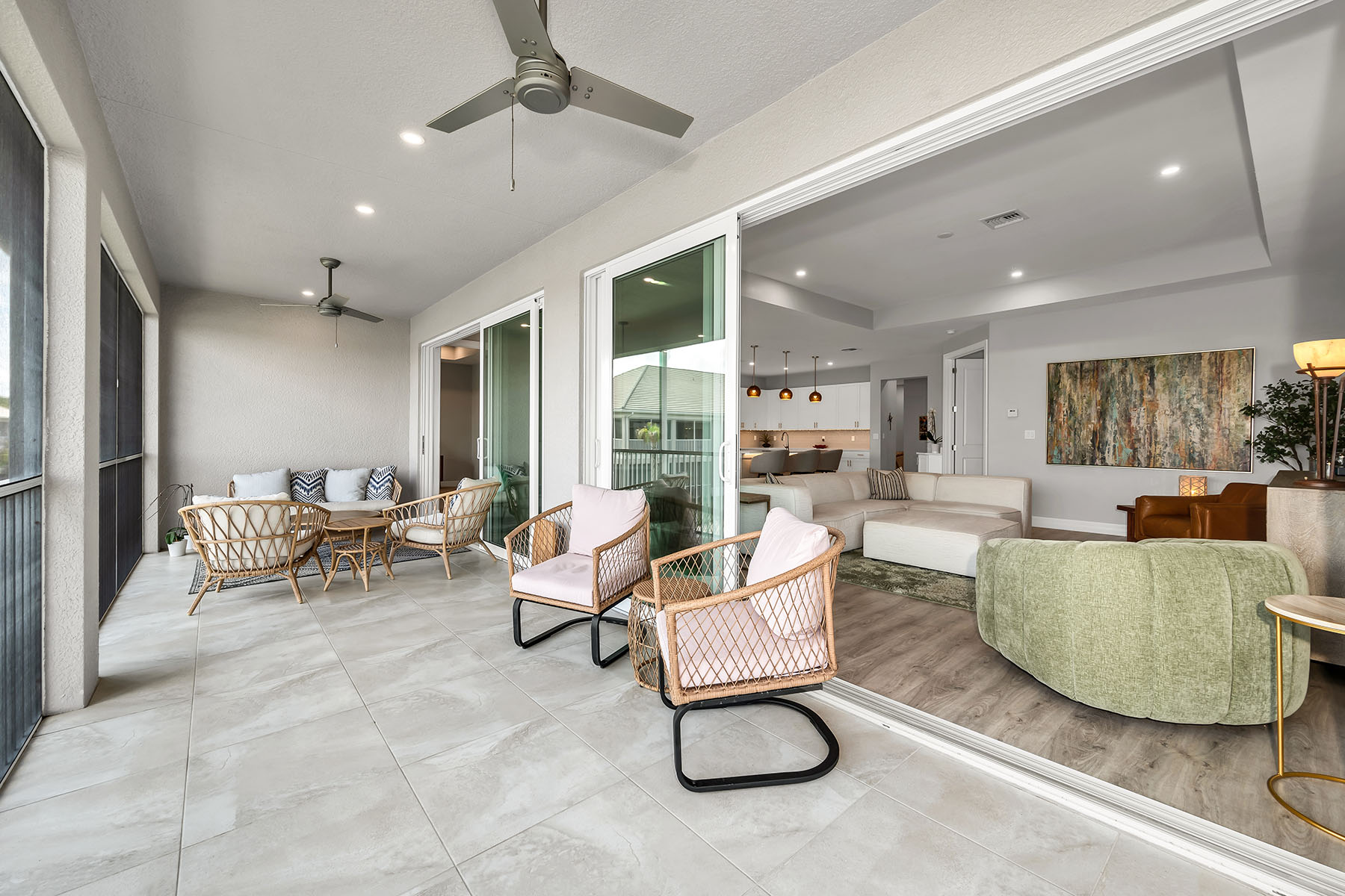 233 Indies Drive E , 201