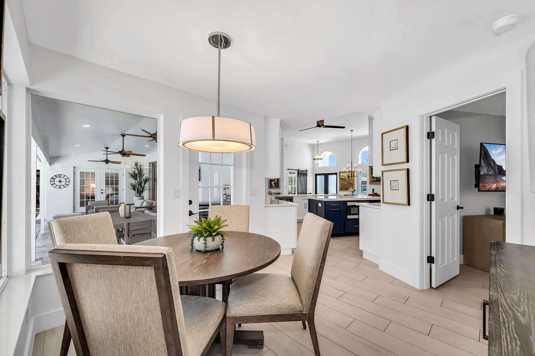 1276 Treasure Court