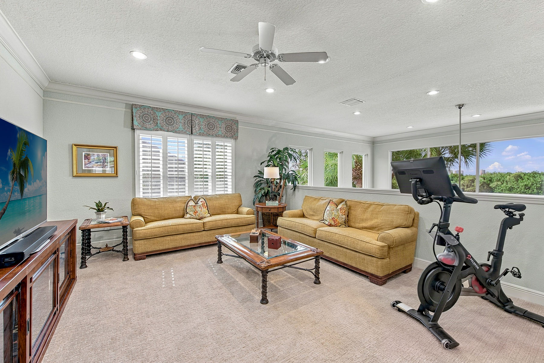 8406 Mallards Way