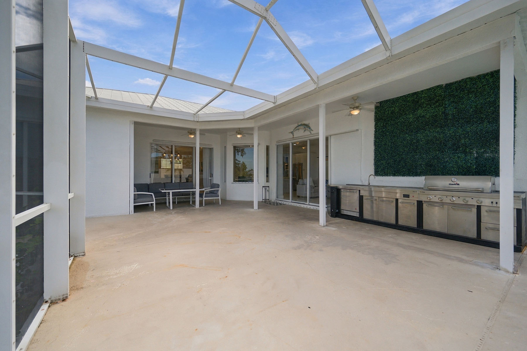 290 S Heathwood Drive