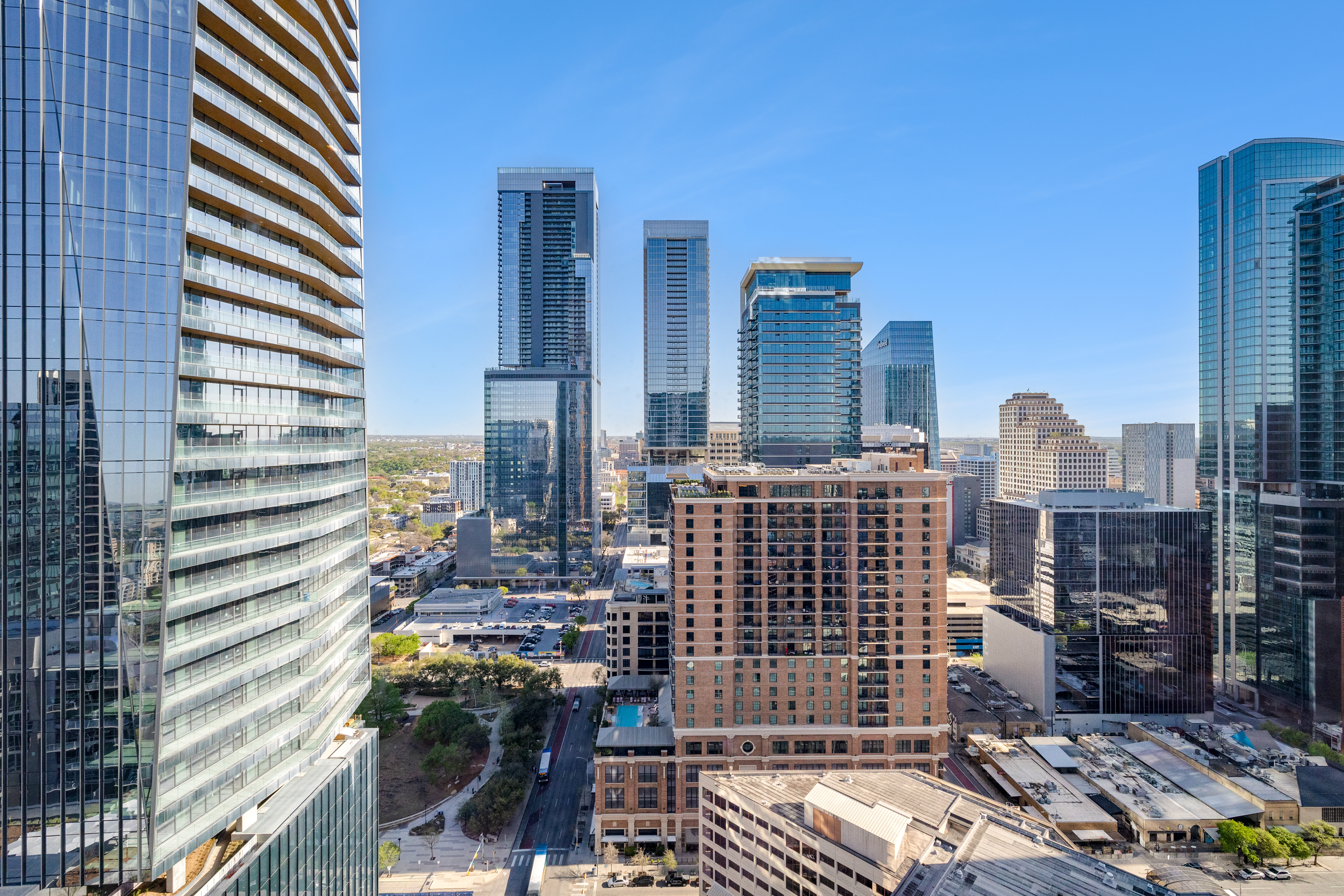 210 Lavaca Street #2809 