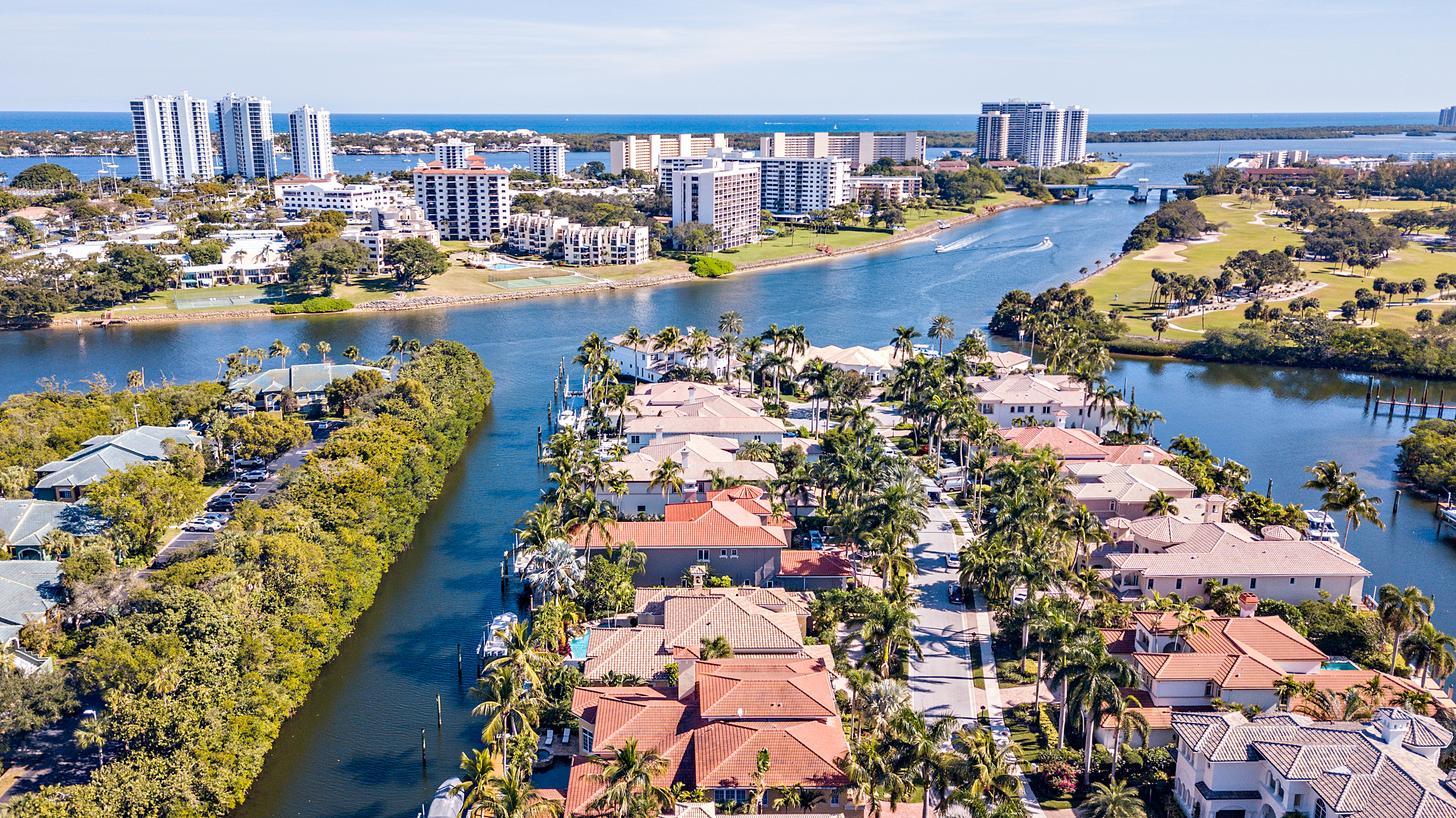 841 Harbour Isles Drive
