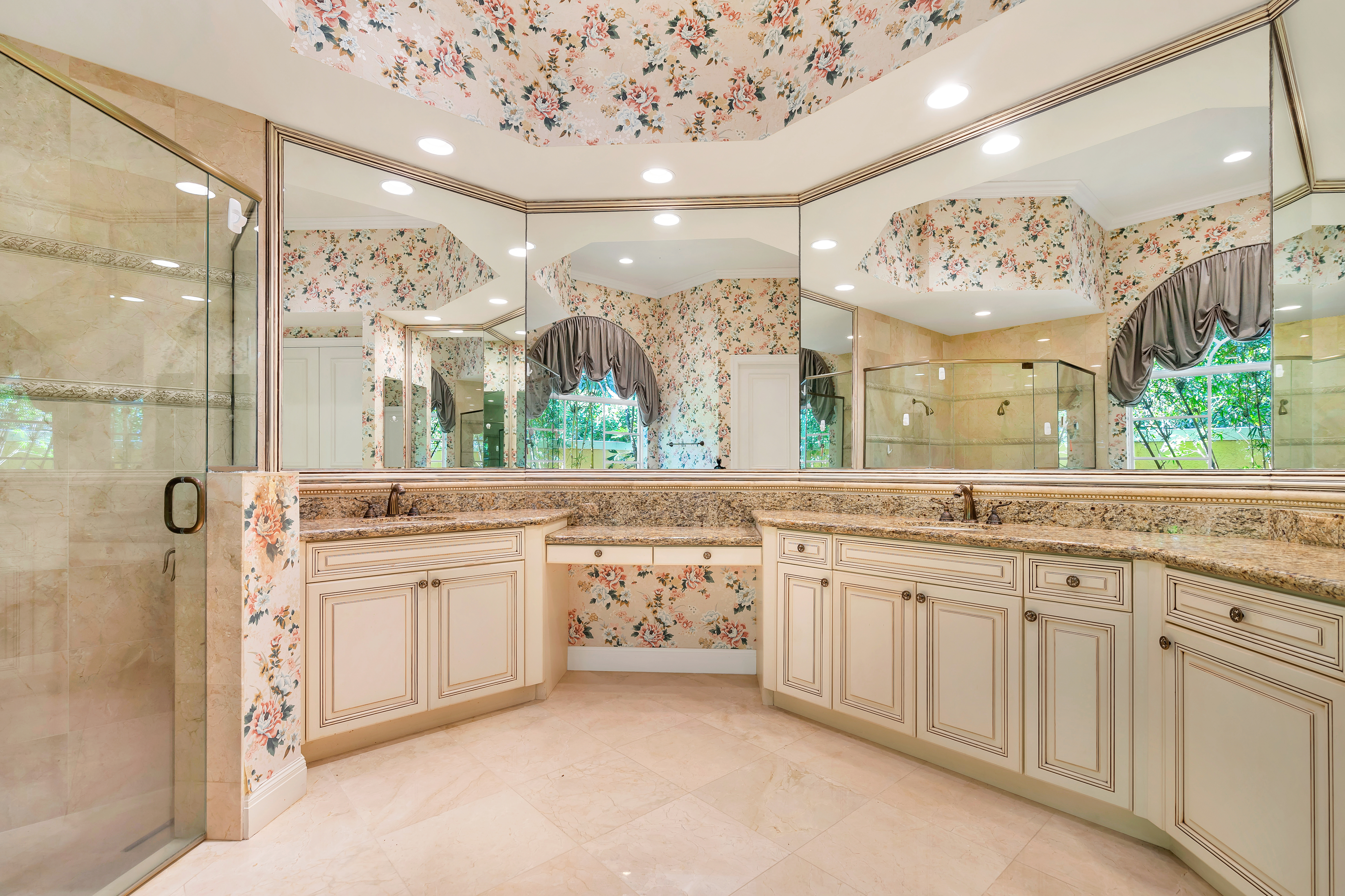 841 Harbour Isles Drive